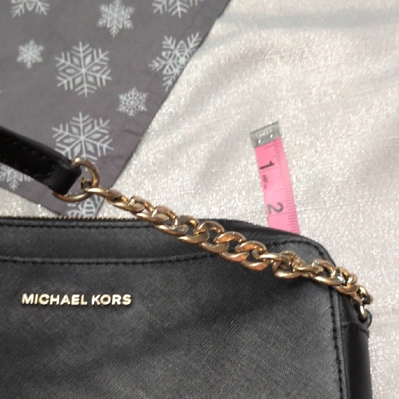 Michael Kors Classic Black Crossbody Bag - Picture 8 of 8